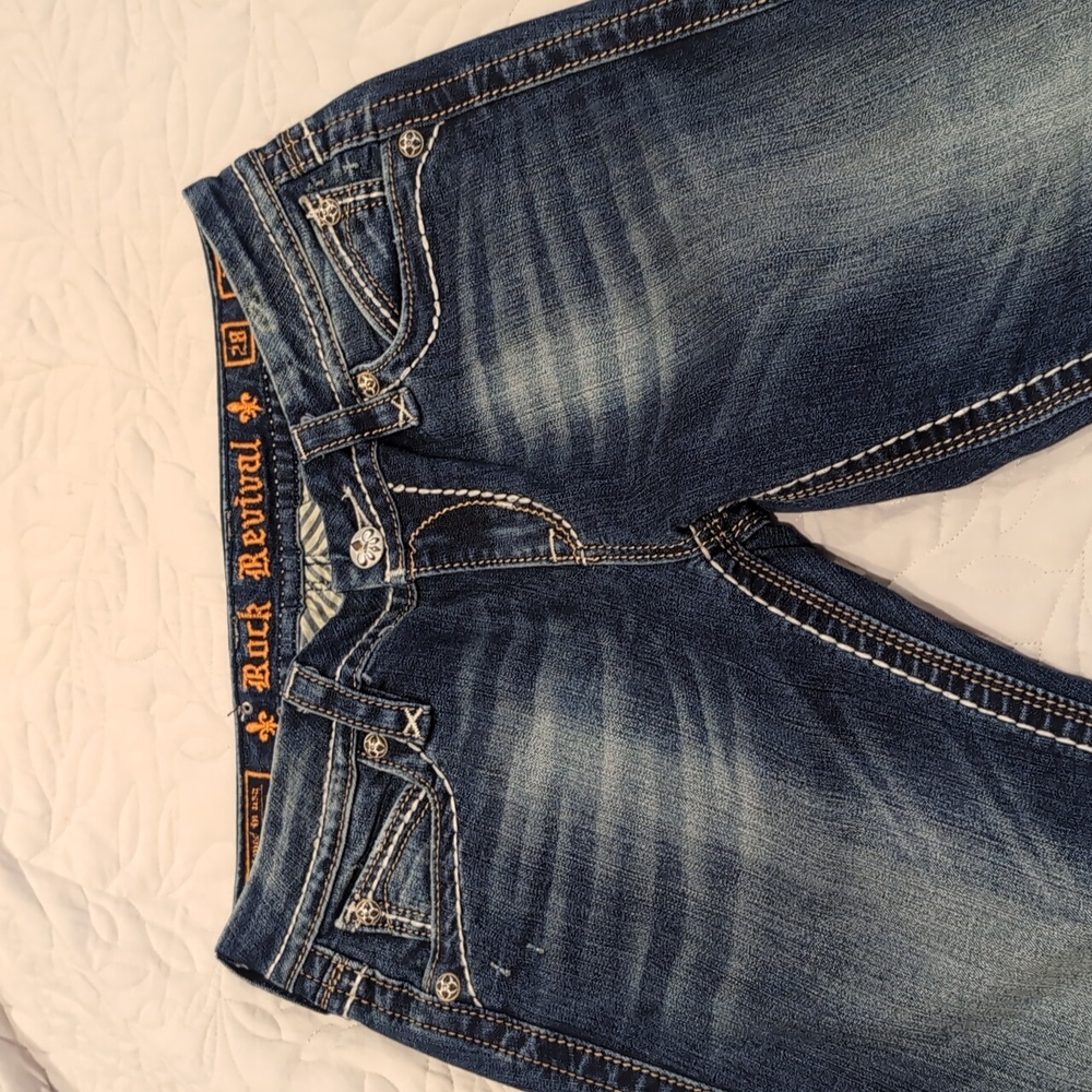 Women's jeans